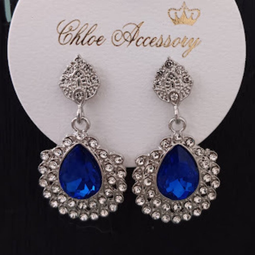 CHLOE ACCESSORY Glamorous Silver Blue & Clear Crystal Pear Shaped Drop Earrings - Picture 3 of 4